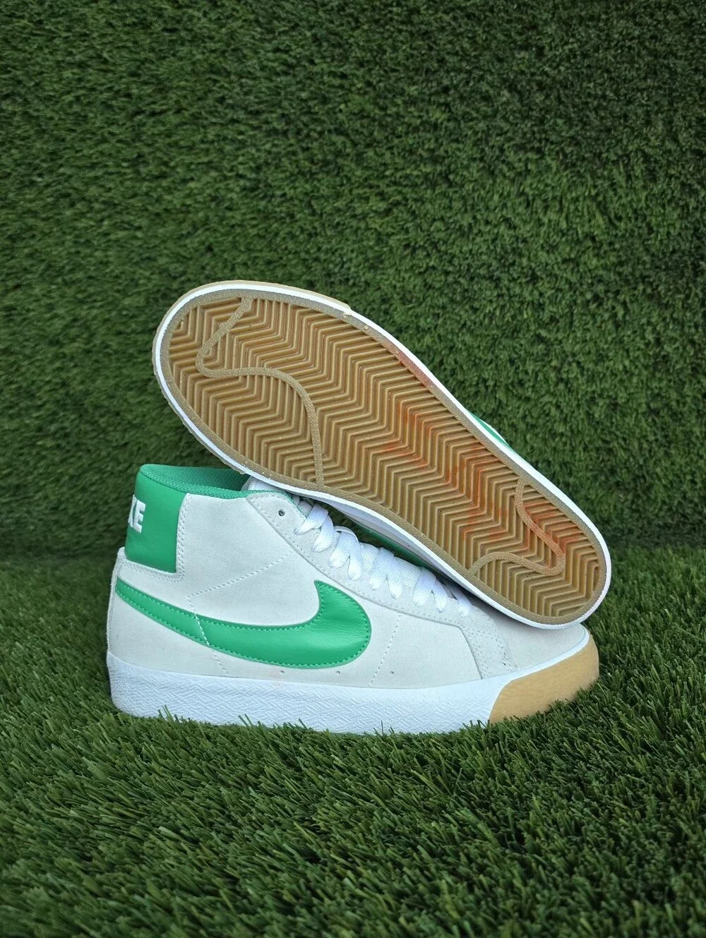 Nike SB Zoom Blazer Mid Summit White/Lucky Green